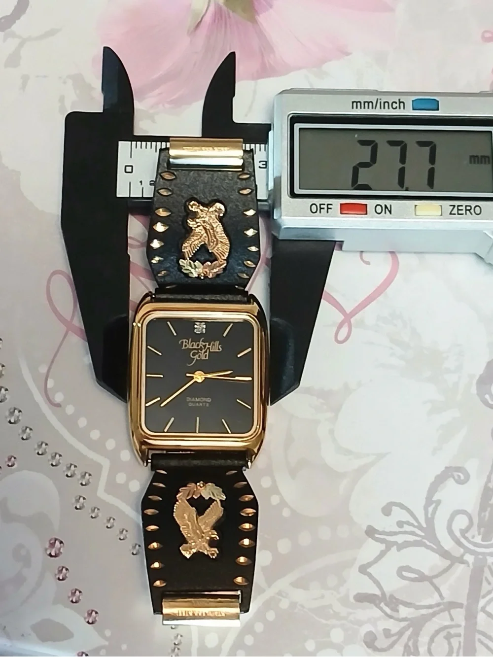 Men's Black Hills Gold Diamond Watch Featuring 10k Gold Eagles/Leaves NEW